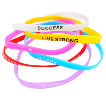 Kleurvolle silicone polsbandjes met happy slogan100 stuks